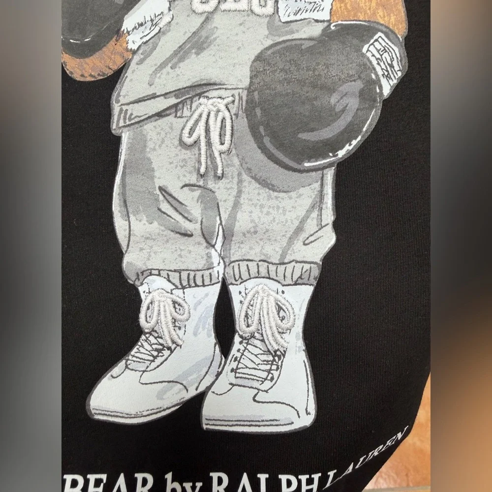 Polo Ralph Lauren bear-patterned short-sleeved T-shirt in black - Picture 7 of 8